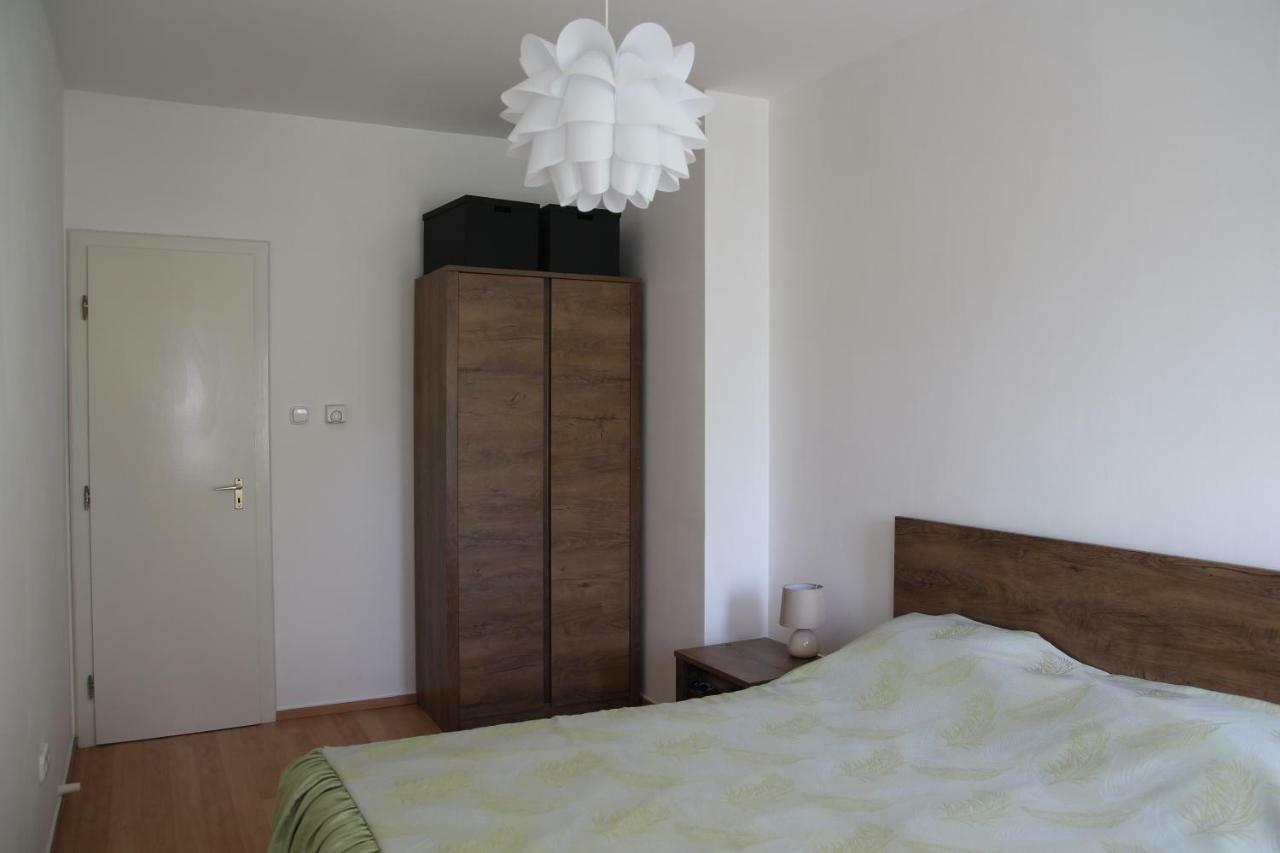 Apartment With Swing Heviz Bagian luar foto